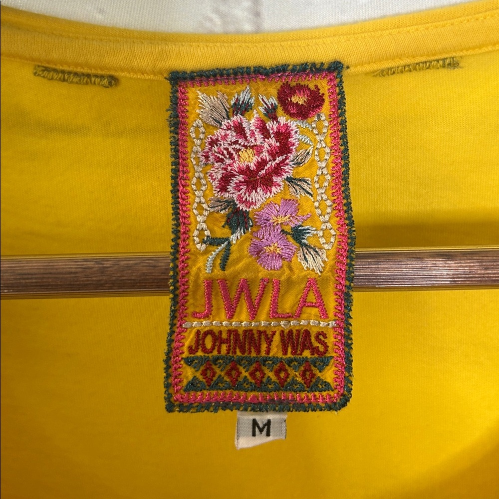 Johnny Was Bright Yellow Embroidered Top Size Medium Excellent Condition - Picture 7 of 13